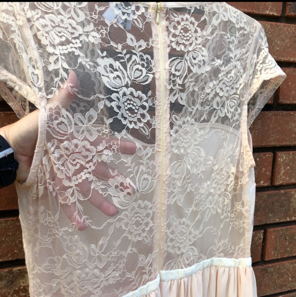 ASOS Tall Scalloped Lace Blush Dress. NWT. - Picture 2 of 5